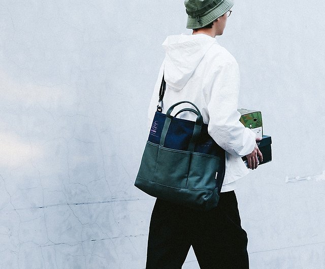 Portable messenger hit color canvas bag men and women can hold