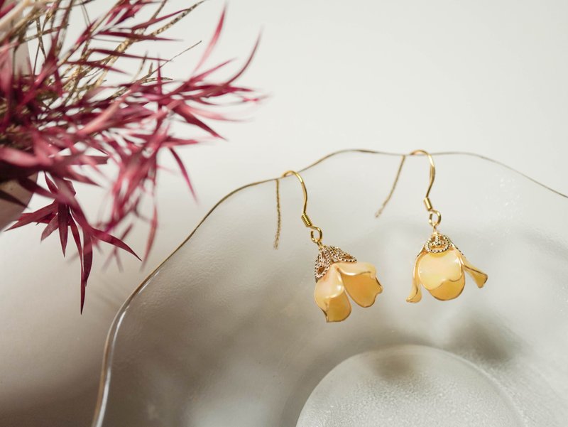 【花溫】森彩果韻。橘黃。暈染。耳勾/耳夾 - 耳環/耳夾 - 其他金屬 黃色