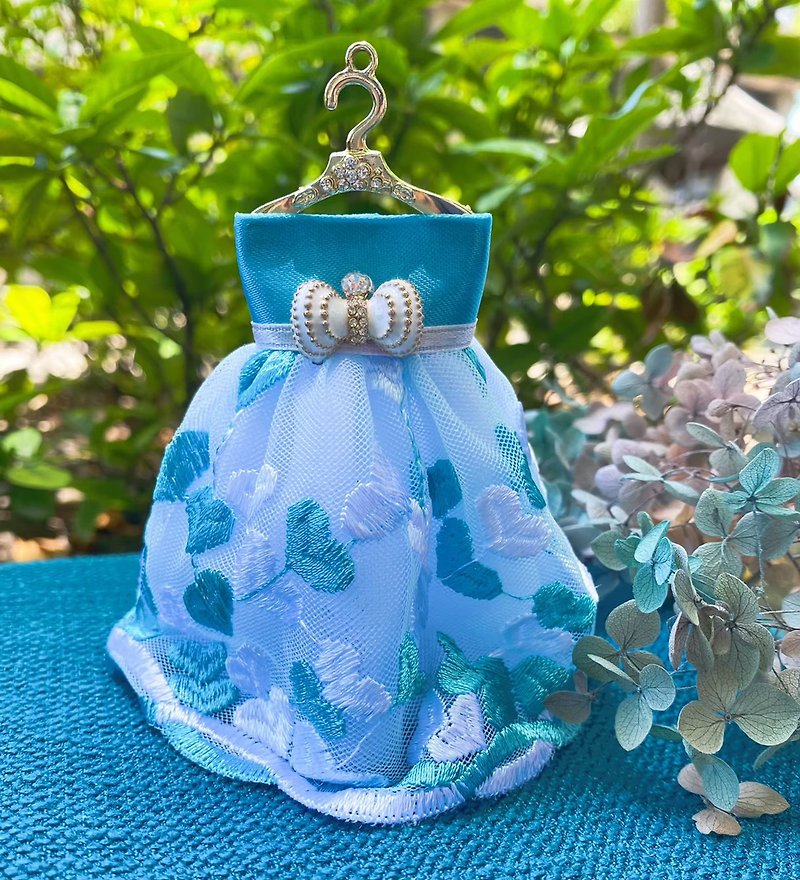 Fantasy Lace Dress Charm/Key Ring - Heart Blue Sweet Song - พวงกุญแจ - ผ้าฝ้าย/ผ้าลินิน 