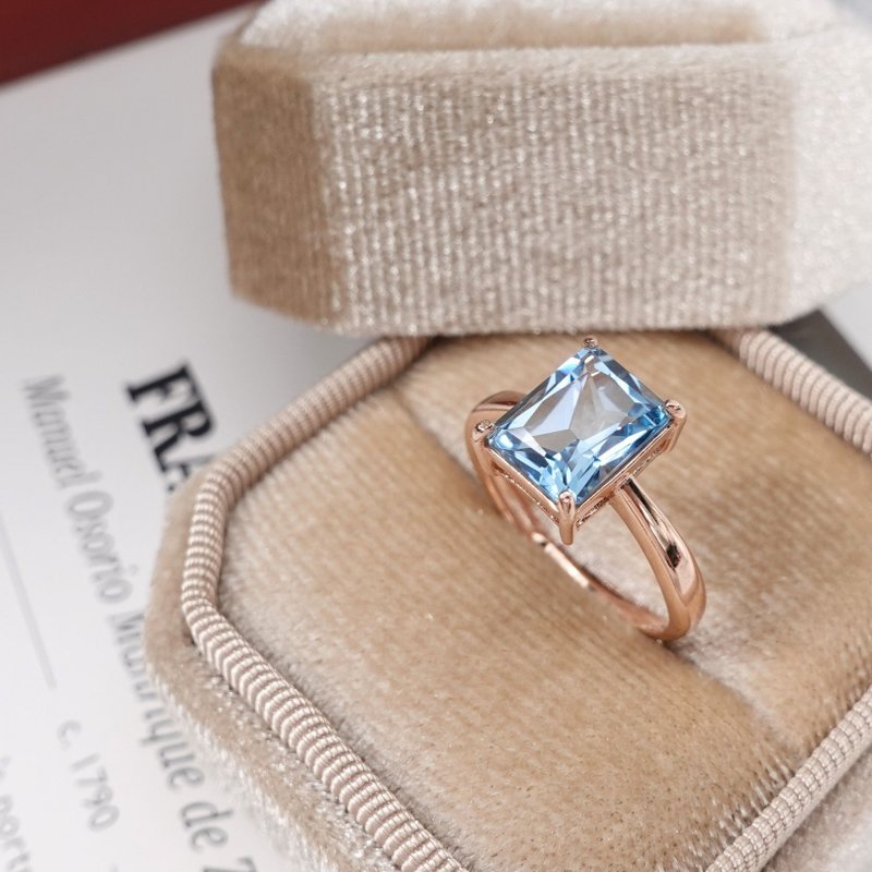 Clear blue Swiss blue topaz Stone sparkles clear blue luster Rose Gold simple sterling silver ring - General Rings - Sterling Silver Blue