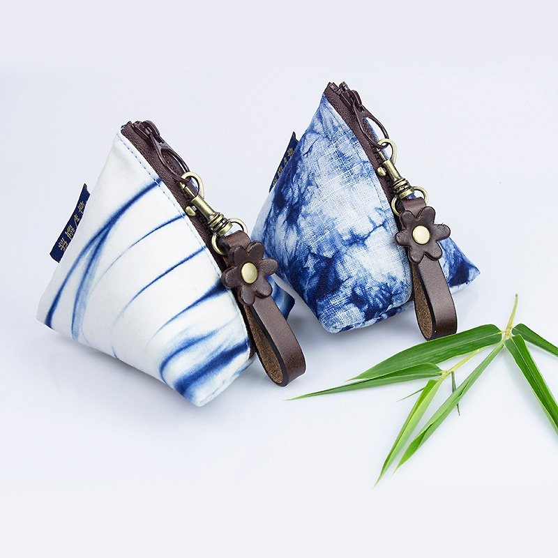 Takuya Aizen - Aizen blessing dumplings Storage bag / purse - กระเป๋าใส่เหรียญ - ผ้าฝ้าย/ผ้าลินิน สีน้ำเงิน