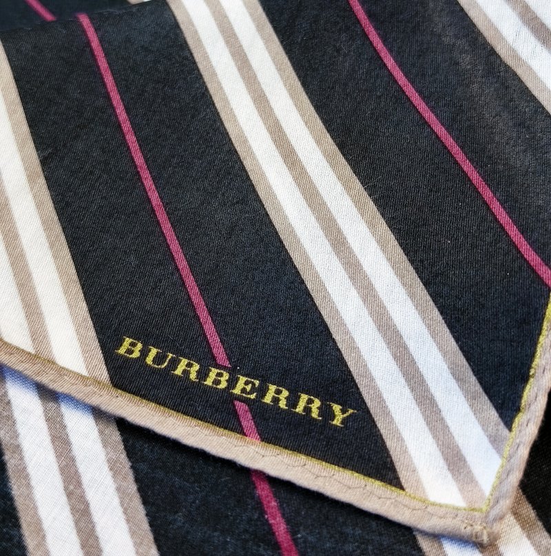 Burberry Vintage Handkerchief Pocket Square Stripes 19.5 x 19.5 inches. - 手帕 - 棉．麻 黑色