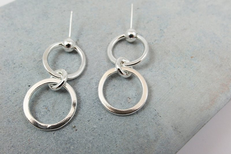zo.craft double hoop line earrings/925 sterling silver - Earrings & Clip-ons - Other Metals Gray