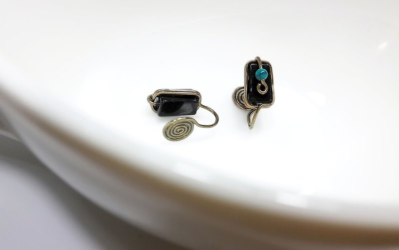 earring. Black Chalcedony* Turkish Stone Clip Earrings - ต่างหู - เครื่องเพชรพลอย 