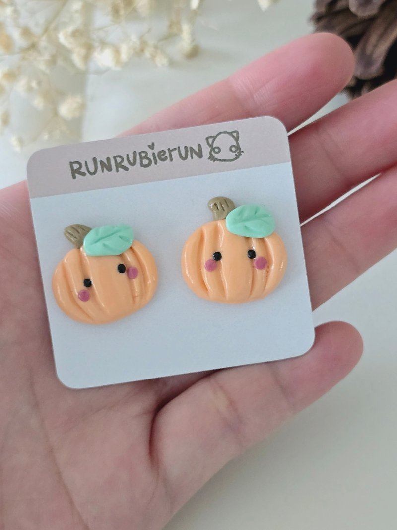 Polymer clay earrings, orange pumpkin - 耳環/耳夾 - 黏土 橘色