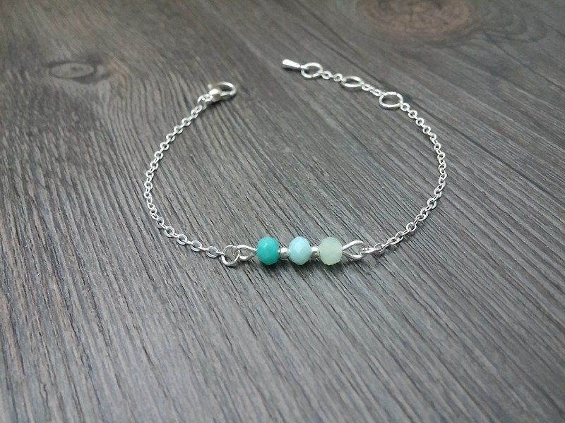 ♥ HY ♥ hand-made x bracelet mint'' crystal glass bracelet thin chain - สร้อยคอทรง Collar - วัสดุอื่นๆ สีน้ำเงิน