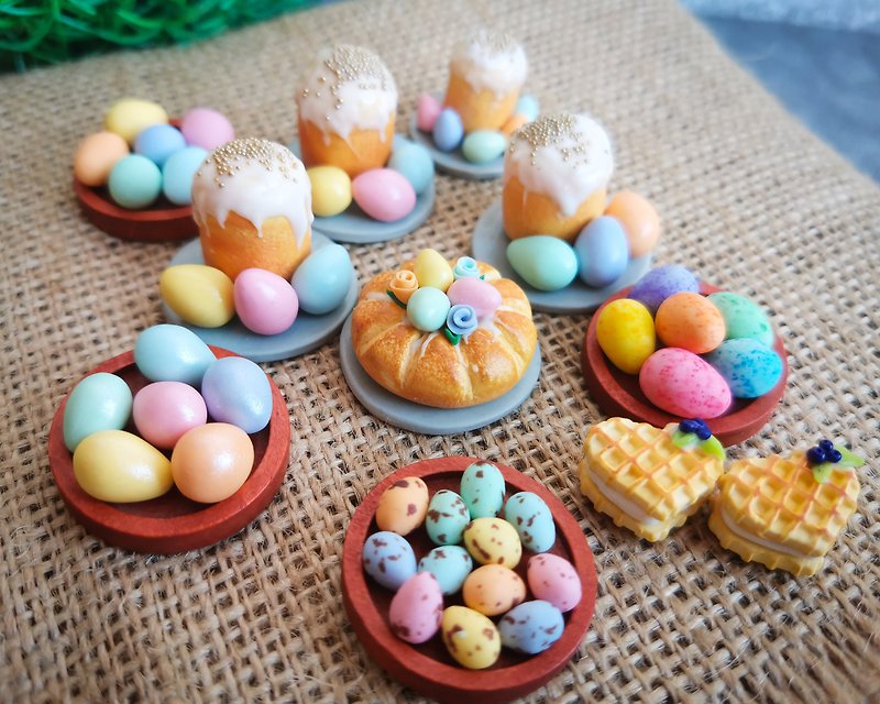 Dollhouse miniature Easter cake, colour eggs, sweets 1/6, Barbie food - Other - Clay Multicolor