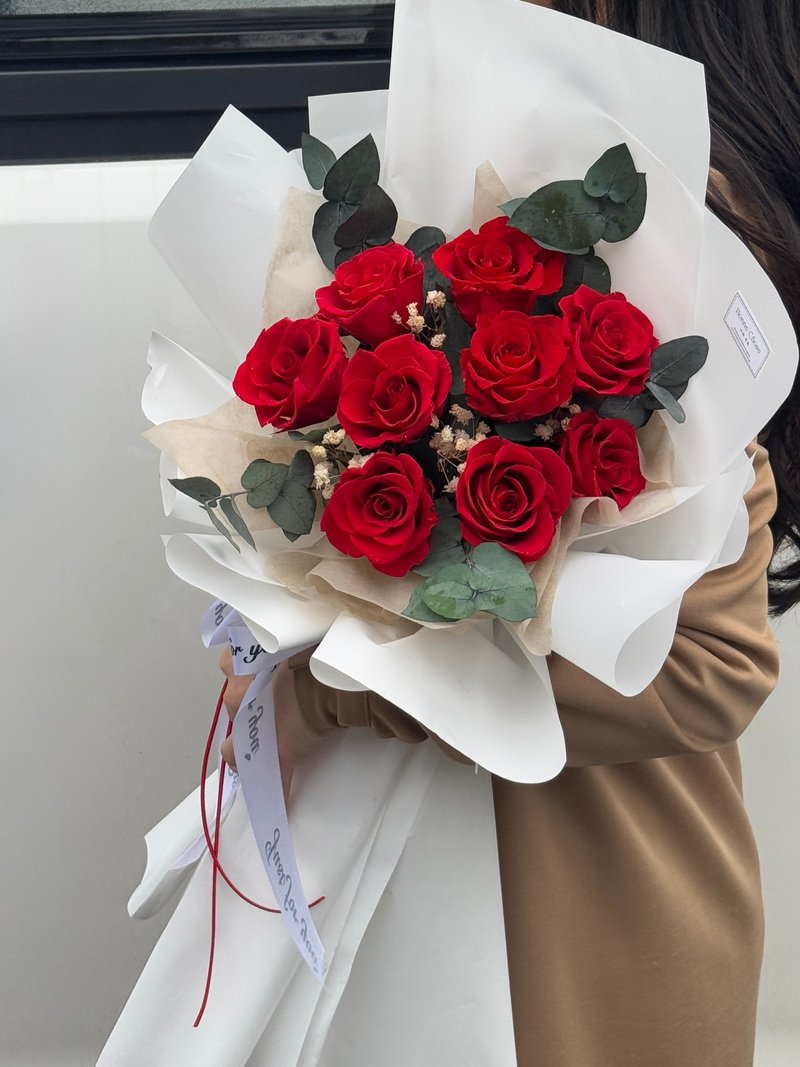 永生紅玫瑰花束/經典紅玫瑰/告白花束/生日花束/求婚花束 - 乾燥花/永生花 - 植物．花 紅色