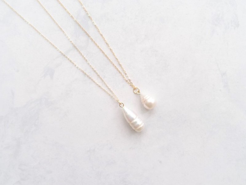 Baroque Freshwater Pearl Pendant 14K GF Dainty Long Necklace - สร้อยคอยาว - ไข่มุก ขาว