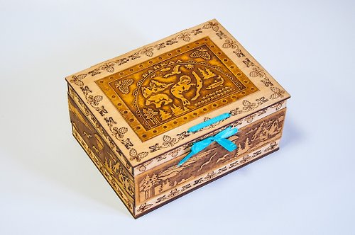 Baikal Birch Bark Exchanging Gifts with a Handmade Jewelry Box Mother Day