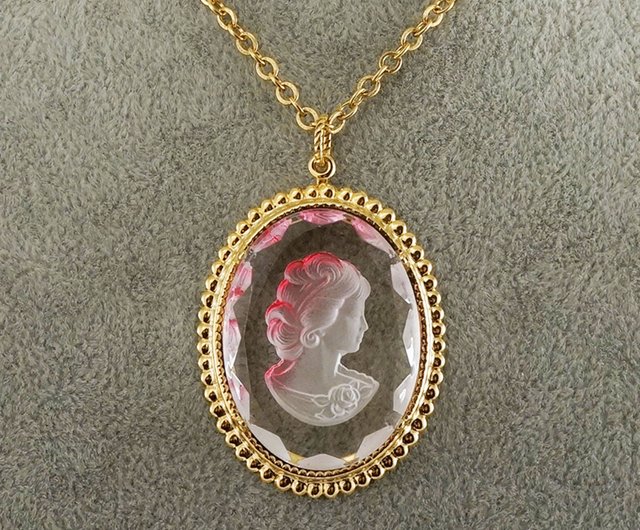 glass lady pendant