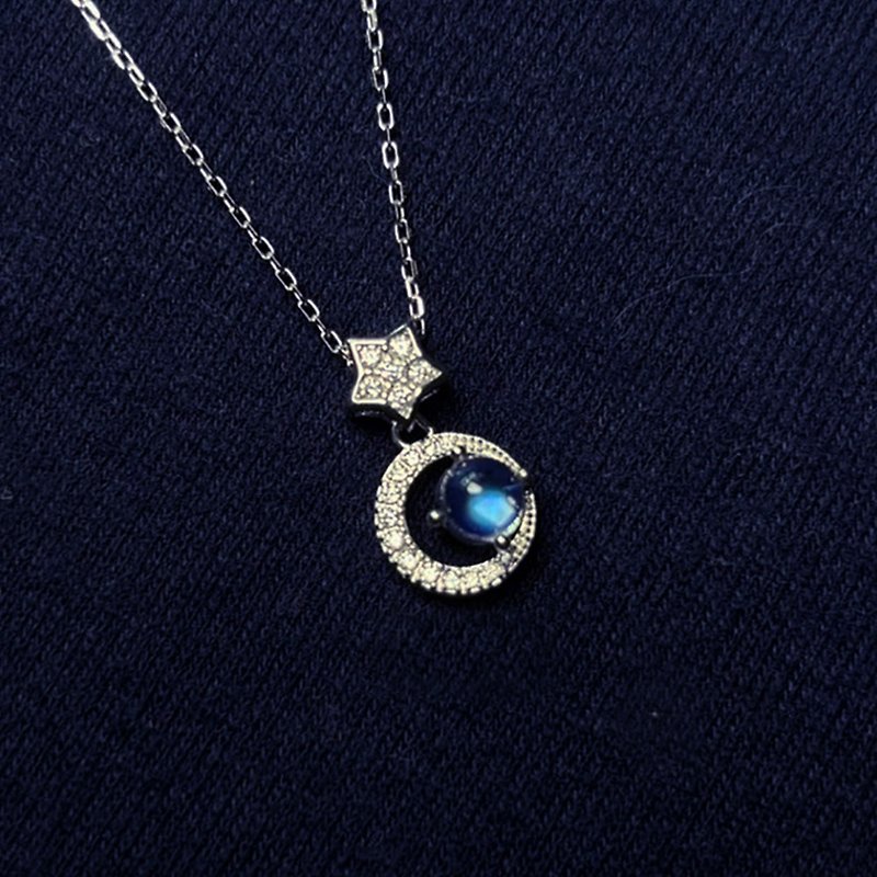 New Product-Blue Moonstone 5mm Sterling Silver Necklace-June Birthstone - สร้อยคอ - คริสตัล สีใส