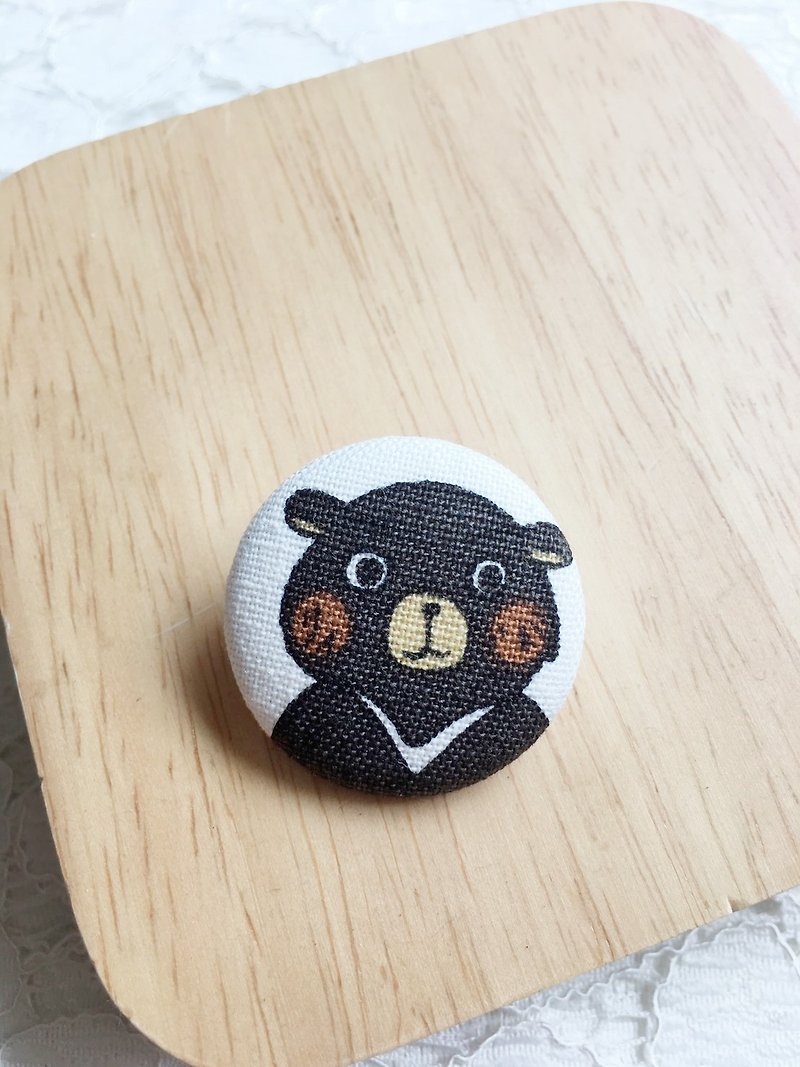 Handy Gifts "Taiwanese" 3cm pin small badge brooch black bear - เข็มกลัด/พิน - ผ้าฝ้าย/ผ้าลินิน 