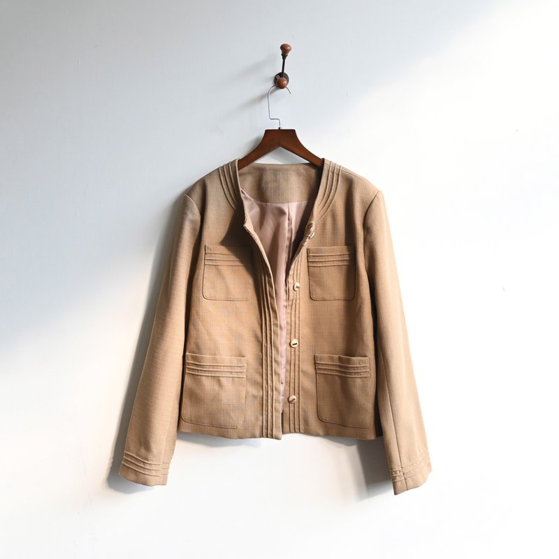 [Egg Plant Vintage] Elegant Smock Style Vintage Jacket - Women's Casual & Functional Jackets - Other Man-Made Fibers 