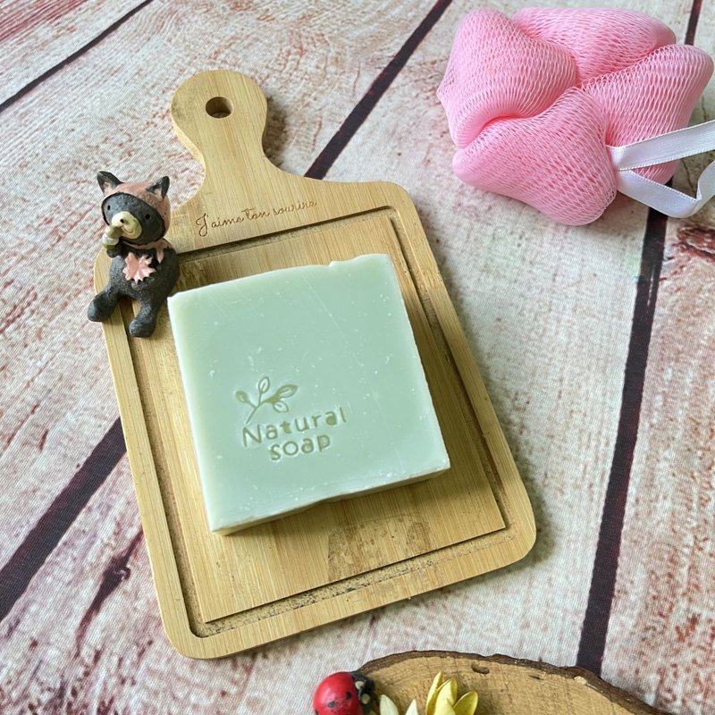 馬油依蘭/天然滋養精華 - 肥皂/手工皂 - 植物．花 綠色