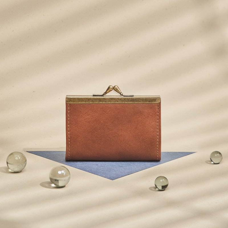 Clasp Business Card Holder in Handmade Genuine Leather - Oolong - Wallets - Genuine Leather Brown