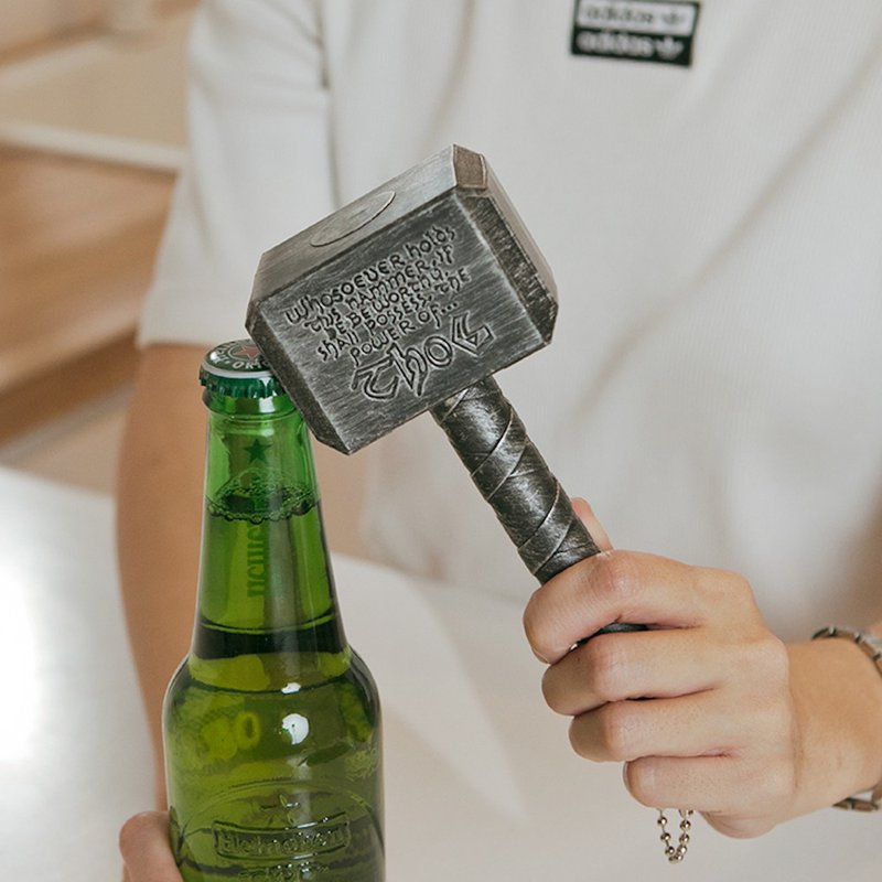 [Ready Stock] Thor's Hammer Bottle Opener - Christmas Gift Exchange - ที่เปิดขวด/กระป๋อง - พลาสติก สีเงิน