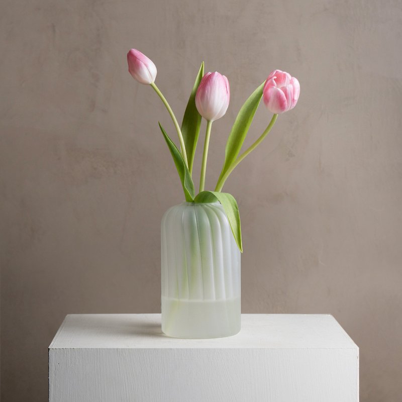 [Valentine's Day gift] 18 stars/flowers 13 hoarfrost florist girlfriend dry vase flower arrangement - Pottery & Ceramics - Glass White
