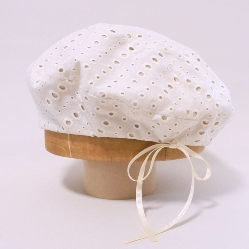 Beret of race you want fog in the spring and summer. Off-white is what excellent show me brighter complexion. [PL1225-Off White - Hats & Caps - Cotton & Hemp White