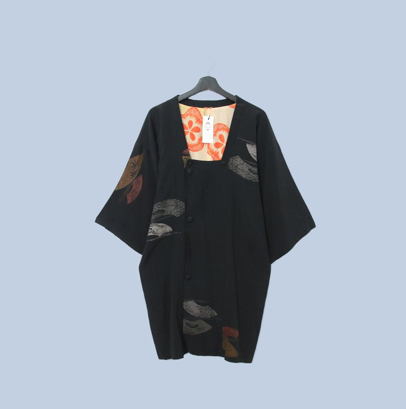 Back to Green-日本帶回羽織 扇形倒影KI-07 /vintage kimono - 女大衣/外套 - 絲．絹 