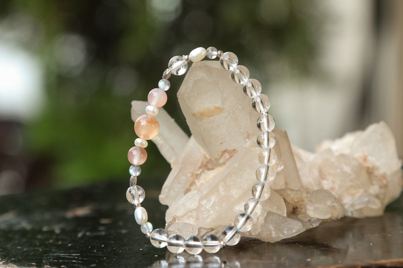 【Series of Bracele】6mm White crystal + Blossoms Agate bracelet - Bracelets - Gemstone Multicolor