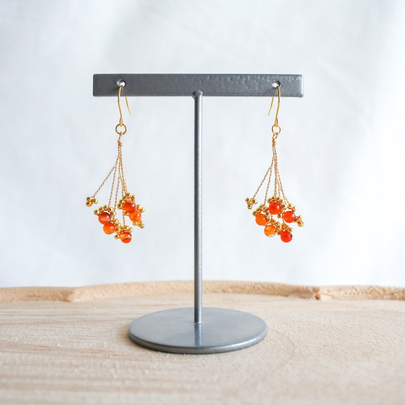 Sui (Carnelian)　wire accessory - 耳環/耳夾/耳骨夾 - 其他金屬 橘色