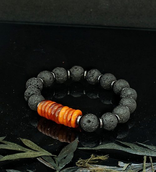 HK-Accessories 火山石老蜜蠟 10mm 手鍊 ( Lava Stone Amber Bracelet )