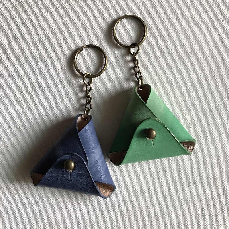 2 into the group _ triangle coin purse _ lavender purple + grass green - Keychains - Genuine Leather Multicolor