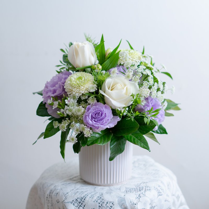 Spring white and purple potted flowers - ตกแต่งต้นไม้ - พืช/ดอกไม้ สีม่วง