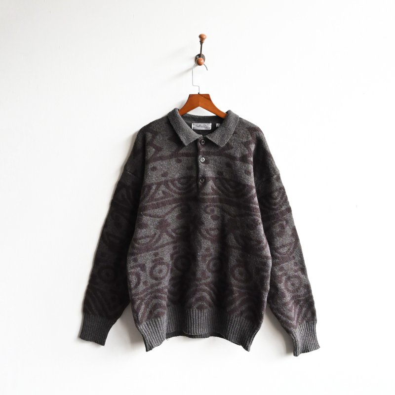 [Eggplant Vintage] Floral Wall Embroidery Polo Collar Relaxed Fit Vintage Sweater - สเวตเตอร์ผู้ชาย - ไฟเบอร์อื่นๆ 
