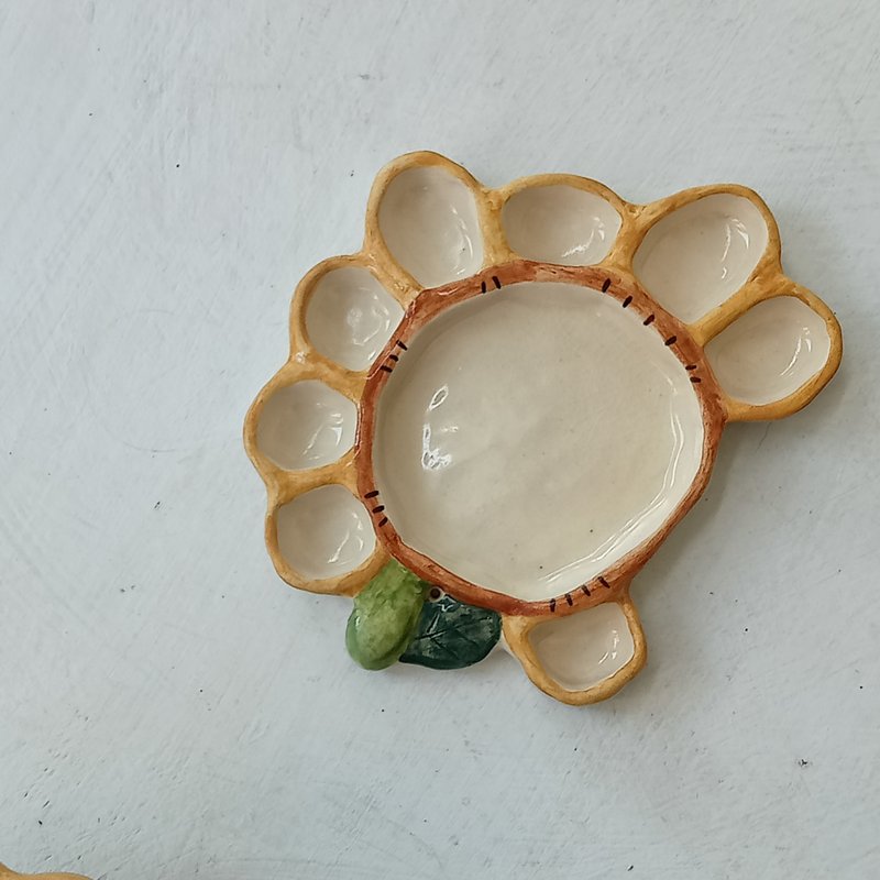 Sunflower Palette - Pottery & Ceramics - Porcelain Yellow