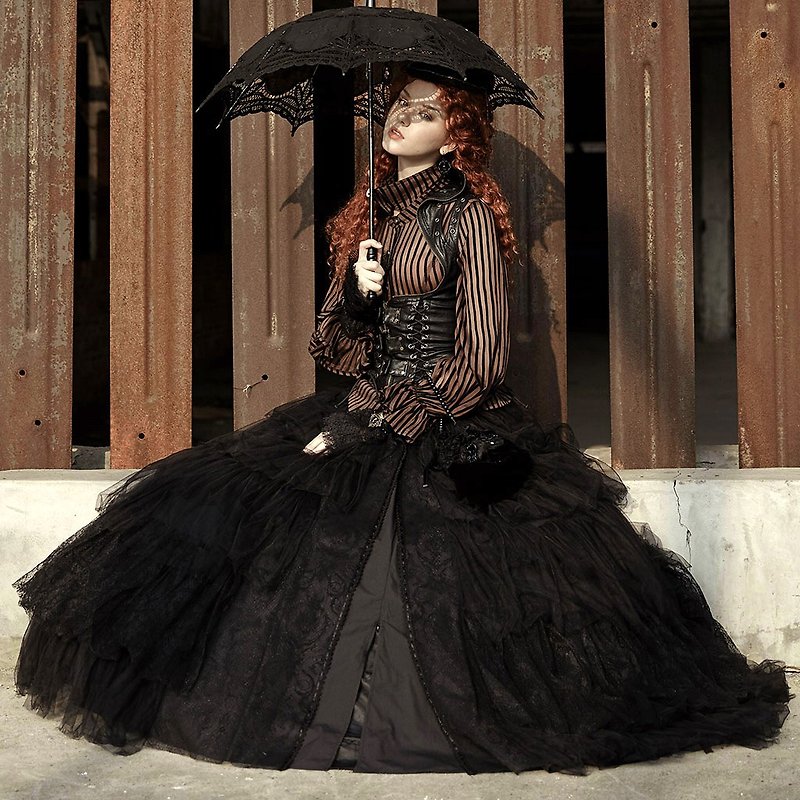 Hell Bride Two-Wear Wedding Dress Bust/Gauze Skirt - กระโปรง - วัสดุอื่นๆ สีดำ