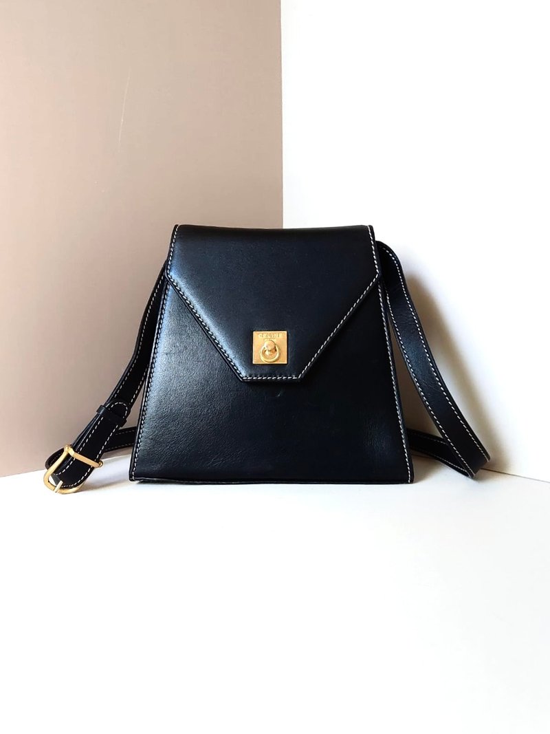 絕版稀有品中古二手Celine黑色金扣凱莉皮革單肩側背斜孭揹包手袋 - 側背包/斜背包 - 真皮 黑色