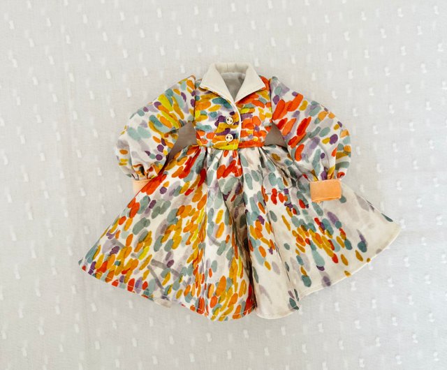 リカちゃんやブライスのドレス 1e06a8e69e1d41ece2b37e67ff87fe