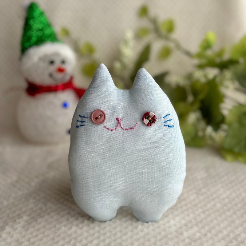 Rainbow color and white cat plush toy Funya - ของเล่นเด็ก - ผ้าฝ้าย/ผ้าลินิน สีน้ำเงิน