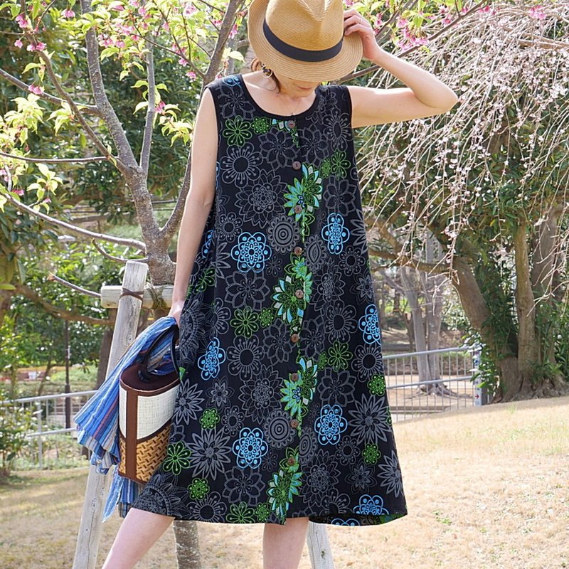 Original fabric, available in two lengths, also good as a haori, ethnic flower pattern, sleeveless, long dress, green, d-dr502 - One Piece Dresses - Cotton & Hemp Green