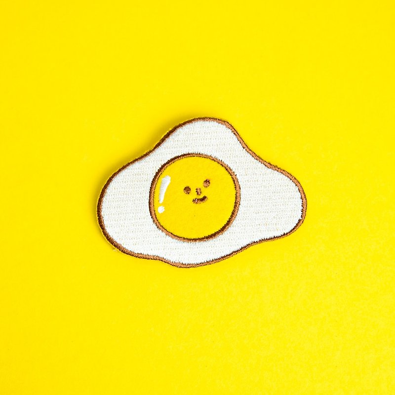Embroidered Pin / Sunny-Side Up Egg - Brooches - Thread Yellow