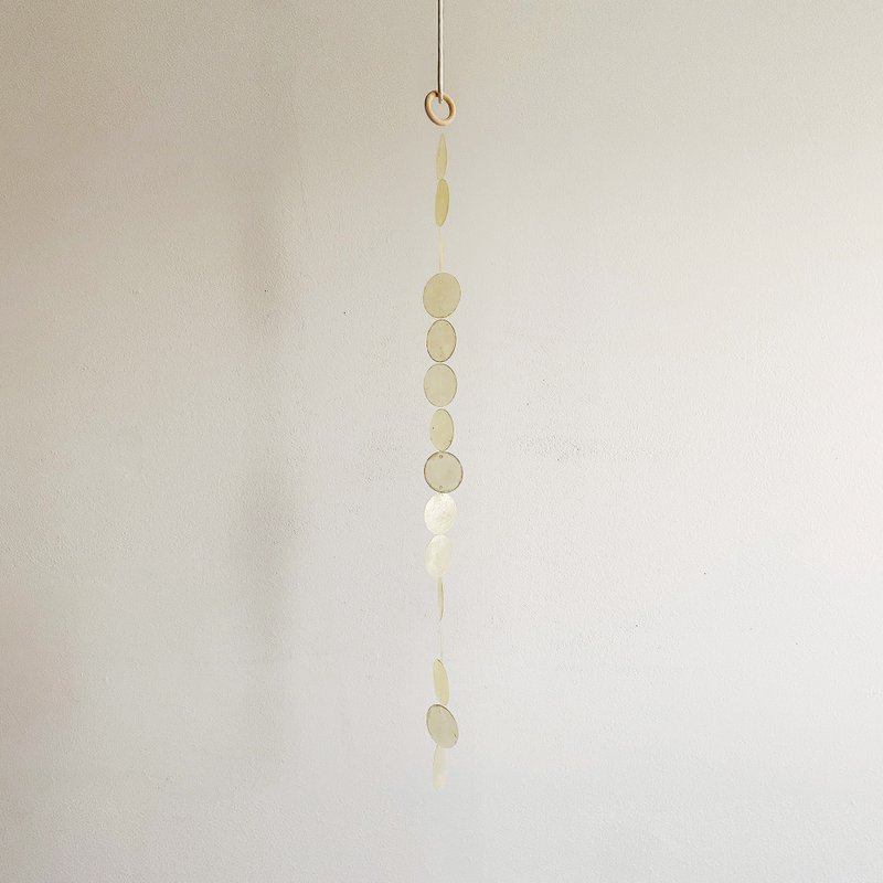 DIY-KIT|Helsinki Flower Shop-Yellow-Curtain|Shell Wind Chime Mobile|#0-494 - Other - Shell Yellow