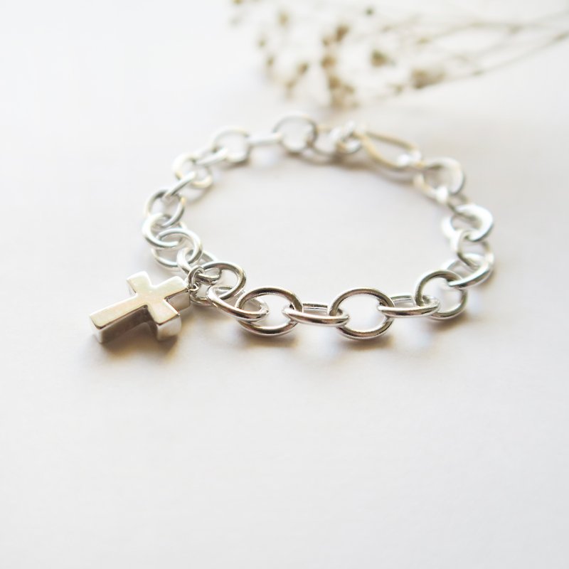 925 Silver Crucifix Bracelet - Bracelets - Sterling Silver Gray
