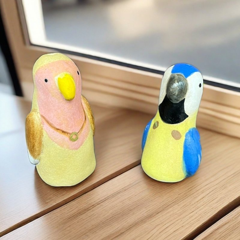 A Lu parrot small pottery vase set/decoration/hand-painted suitable for dry flowers is the only one - เซรามิก - ดินเผา หลากหลายสี