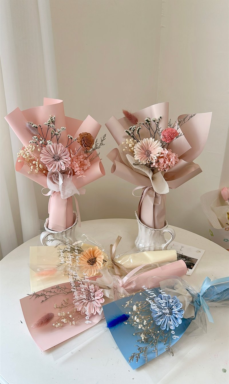 永生花束 向日葵 康乃馨 母親節 畢業 企業合作 - 乾燥花/永生花 - 植物．花 
