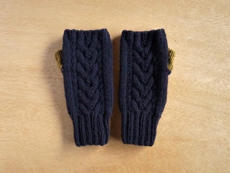 Alpaca wool Aran hand warmer navy x Kanekobi made to order - ถุงมือ - วัสดุอื่นๆ สีน้ำเงิน