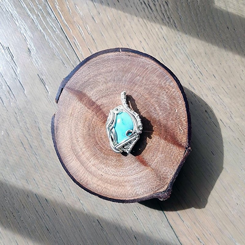 [Qu Shuichen Handmade] Turquoise Metal Wire Braided Necklace - สร้อยคอ - เครื่องเพชรพลอย สีน้ำเงิน