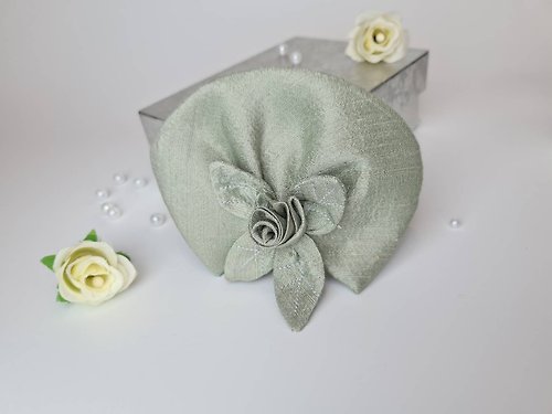 BonnieU Green Thai silk with rose & leaves fan shape hair clip (Rose & leaves)