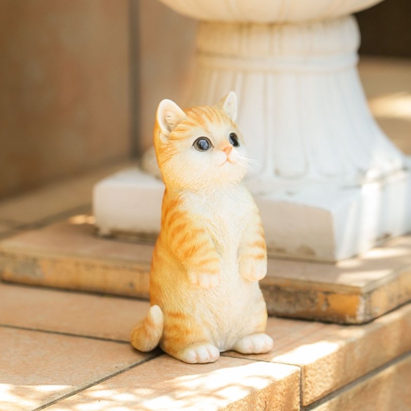 Devalier Cat Figurine with Realistic Whiskers Interior Gardening Ornament Made of Resin Birthday Gift for Women Authentic Item cb022y - ของวางตกแต่ง - เรซิน สีนำ้ตาล