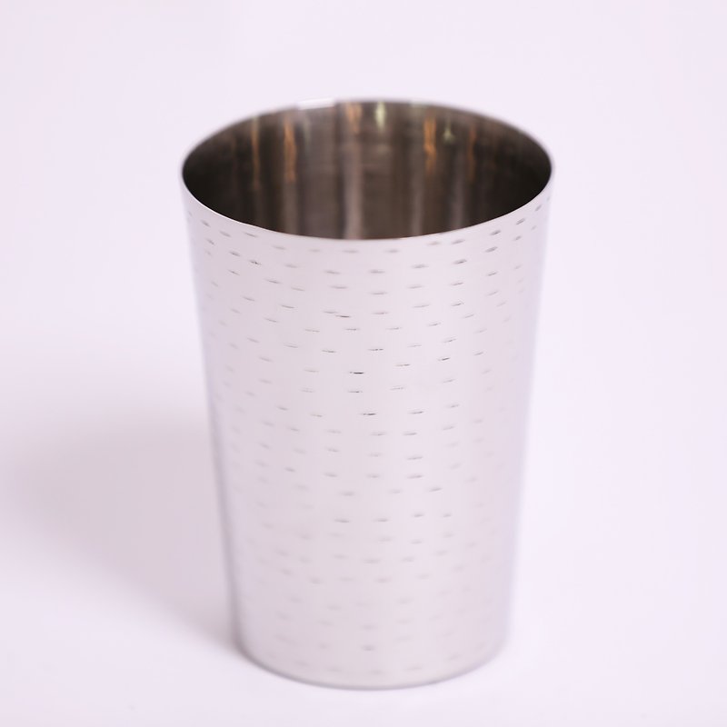 dotted line cup-fair trade - Cups - Other Metals Gray