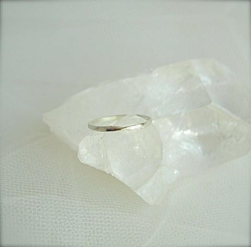 銀の華奢なメビウス・リング - 戒指 - 銀 灰色