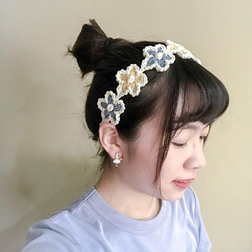 かわいいパイピングフラワーハンドかぎ針編みヘアバンド