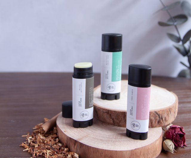 練り香水 Solid perfume - ショップ Lilla Fé 香水 - Pinkoi