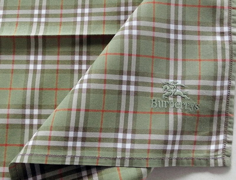 Burberry Vintage Handkerchief Pocket Square Green Nova Check 17.5 x 17 inches - 手帕 - 棉．麻 卡其色